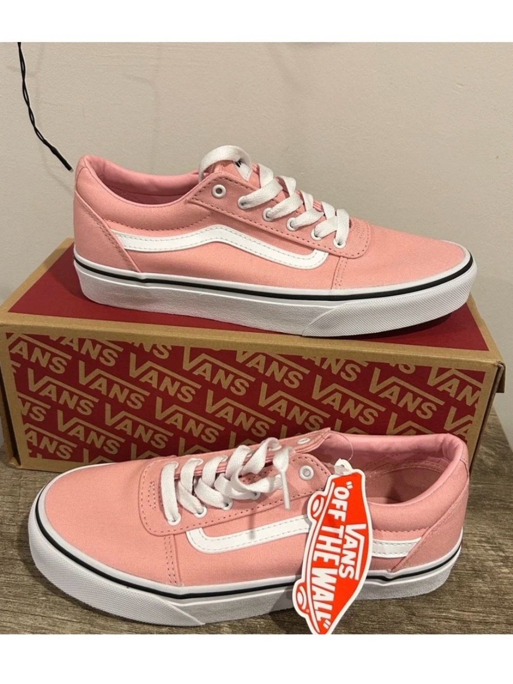 Vans Pink Low-Top Sneakers with White Stripe